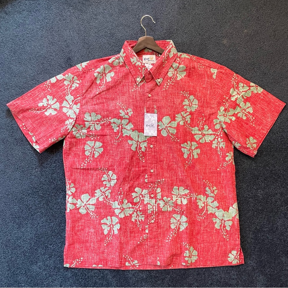 Men’s Reyn Spooner XXL short sleeve holiday print button down hibiscus Hawaii